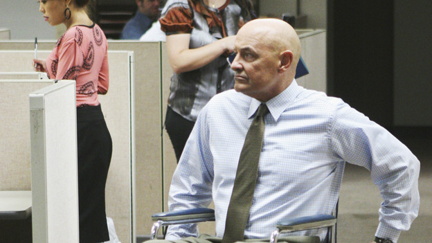LOST - "The Substitute" - Locke goes in search of help to further his cause, on "Lost," TUESDAY, FEBRUARY 16 (9:00-10:00 p.m., ET) on the ABC Television Network. (ABC/MARIO PEREZ)TERRY O'QUINN