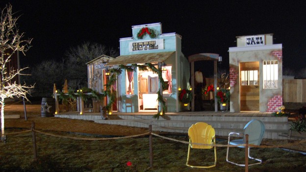 &nbsp;EXTREME MAKEOVER HOME EDITION - Exterior Photo, "Harris Family," on "Extreme Makeover Home Edition," Monday, December 10th (8:00-10:00 p.m. ET/PT) on the ABC Television Network.