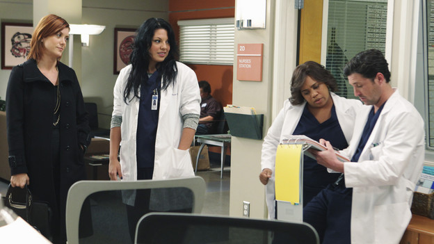 GREY'S ANATOMY - "Blink"- Mark flies Addison to Seattle to help with a difficult procedure on his pregnant daughter, Sloan, Owen questions Teddy's motives when she assigns Cristina the lead on a complicated surgery, and Derek's suspicions are raised when the Chief recruits Meredith to assist with a high profile operation on, "Grey's Anatomy," THURSDAY, JANUARY 14 (9:00-10:01 p.m., ET) on the ABC Television Network. (ABC/ADAM TAYLOR)KATE WALSH, SARA RAMIREZ, CHANDRA WILSON, PATRICK DEMPSEY