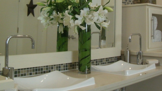EXTREME MAKEOVER HOME EDITION - "Marshall Family," - Bathroom, on "Extreme Makeover Home Edition," Sunday, October 18th (8:00-9:00 p.m. ET/PT) on the ABC Television Network.