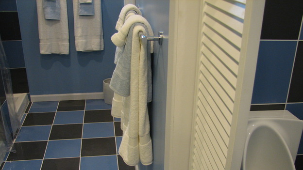 EXTREME MAKEOVER HOME EDITION - "Rogers Family," - Bathroom, on "Extreme Makeover Home Edition," Sunday, September 24th on the ABC Television Network.