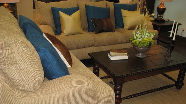 EXTREME MAKEOVER HOME EDITION - "Ruiz Family," - Living Room, on "Extreme Makeover Home Edition," Sunday, March 15th on the ABC Television Network.