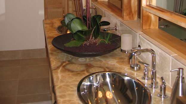 EXTREME MAKEOVER HOME EDITION - "Riggins Family," -  Bathrooms, on "Extreme Makeover Home Edition," Sunday, January 21th on the ABC Television Network.