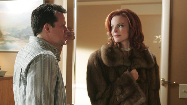 DESPERATE HOUSEWIVES - "Running to Stand Still" -- Lynette locks horns with an officious mom (guest star Sharon Lawrence) at the twins&Otilde; school who is trying to produce a &Ograve;politically correct&Oacute; play about Little Red Riding Hood. Meanwhile, Susan continues to investigate the mystery of Zach&Otilde;s sudden disappearance, Mama Solis (guest star Lupe Ontiveros) comes closer to discovering Gabrielle&Otilde;s dirty little secret, and Bree comes undone when Rex suggests they hire a sex surrogate, on &Ograve;Desperate Housewives,&Oacute; SUNDAY, NOVEMBER 7 (9:00-10:00 p.m., ET) on the ABC Television Network. (ABC/VIVIAN ZINK) STEVEN CULP, MARCIA CROSS
