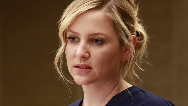 GREY'S ANATOMY - "Transplant Wasteland" - The discord and chaos created by the hospital's new management team causes one physician to question his future at Seattle Grace. Meanwhile, the doctors and the interns must juggle several transplant surgeries at once, each coming with its own set of obstacles, on "Grey's Anatomy," THURSDAY, MARCH 14 (9:00-10:02 p.m., ET) on the ABC Television Network. (ABC/Ron Tom)JESSICA CAPSHAW