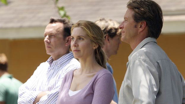 LOST - "Lost" - awarded the 2005 Emmy and 2006 Golden Globe for best drama series - is back for a third season of action-packed mystery and adventure that will continue to bring out the very best and the very worst in the people who are lost. In the season premiere episode, "A Tale of Two Cities," Jack, Kate and Sawyer begin to discover what they are up against as prisoners of "The Others." The season premiere airs WEDNESDAY, OCTOBER 4 (9:00-10:01 p.m., ET), on the ABC Television Network. (ABC/MARIO PEREZ)MICHAEL EMERSON, ELIZABETH MITCHELL, BRETT CULLEN