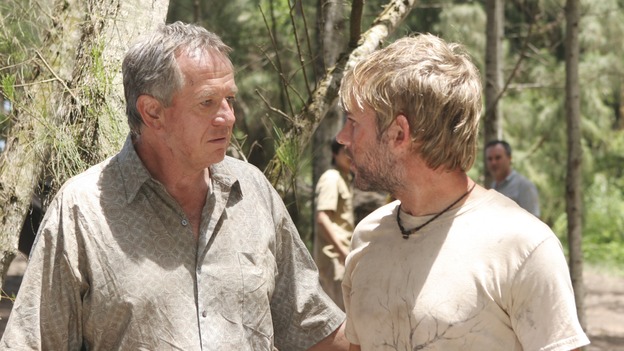 LOST -- "Live Together, Die Alone" - After discovering something odd just offshore, Jack and Sayid come up with a plan to confront "The Others" and hopefully get Walt back. Meanwhile, Eko and Locke come to blows as Locke makes a potentially cataclysmic decision regarding the "button" and the hatch, on the season finale of "Lost," WEDNESDAY, MAY 24 (9:00-11:00 p.m., ET), on the ABC Television Network. (ABC/MARIO PEREZ)SAM ANDERSON, DOMINIC MONAGHAN