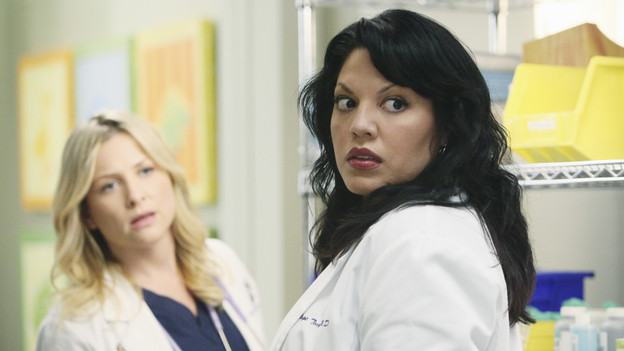 GREY'S ANATOMY - ABC's "Grey's Anatomy" concludes the season with a two-hour shocker, THURSDAY, MAY 20. In the first hour, entitled "Sanctuary" (9:00-10:00 p.m., ET), Seattle Grace Hospital is hit with a crisis like no other in its history. Then, in the second hour, "Death and All His Friends" (10:00-11:00 p.m., ET), Cristina and Meredith's surgical skills are put to the ultimate test. (ABC/DANNY FELD)JESSICA CAPSHAW, SARA RAMIREZ