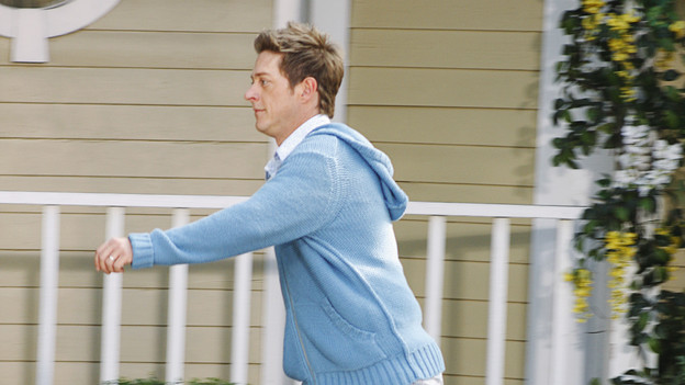 DESPERATE HOUSEWIVES - "You Gotta Get a Gimmick" - The act of stripping reveals many things, on ABC's "Desperate Housewives," SUNDAY, JANUARY 10 (9:00-10:01 p.m., ET). Susan turns up the heat for Mike, Bree learns it won't be easy to undo the hurt she's caused Orson, Lynette discovers Tom's true intentions, and Gaby is forced to examine feelings she's suppressed about her heritage. (ABC/RON TOM)KEVIN RAHM