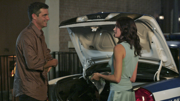 DESPERATE HOUSEWIVES - "COME IN, STRANGER" (ABC/VIVIAN ZINK) STEVEN ECKHOLDT, TERI HATCHER
