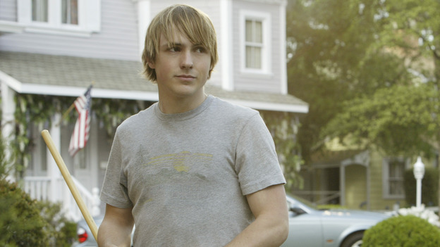 DESPERATE HOUSEWIVES - "PILOT" (ABC/PETER "HOPPER" STONE) KYLE SERLES