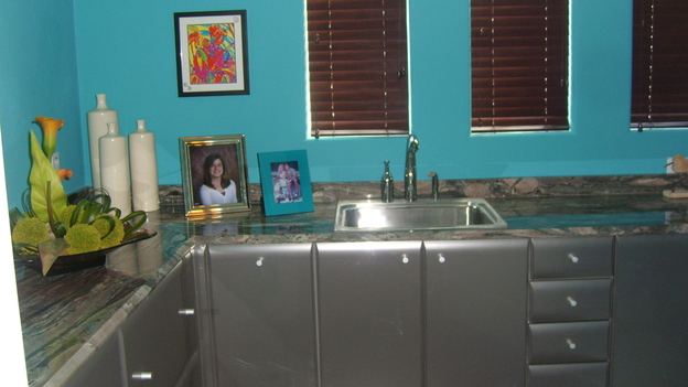 EXTREME MAKEOVER HOME EDITION - "Tate Family," -  Laundry Room, on "Extreme Makeover Home Edition," Sunday, March 4th on the ABC Television Network.
