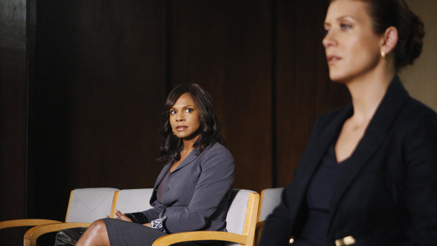 PRIVATE PRACTICE - "War" - After Violet files for joint custody of Lucas, an embittered Pete voraciously fights back by hiring a tough attorney for the trial, forcing their fellow friends and co-workers to choose sides and have their personal lives dragged onto the stand and into the public eye, on "Private Practice," THURSDAY, APRIL 29 (10:01-11:00 p.m., ET) on the ABC Television Network. (ABC/MICHAEL DESMOND) AUDRA MCDONALD, KATE WALSH