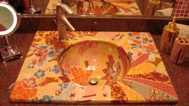 EXTREME MAKEOVER HOME EDITION - "Farina Family," - Bathroom, on "Extreme Makeover Home Edition," Sunday, November 12th on the ABC Television Network.