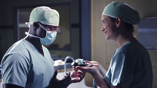 PRIVATE PRACTICE - "Playing God" - The man responsible for endangering Maya's life and killing Dell shows up at Oceanside Wellness with a heart condition, and Sam struggles with his responsibility to help; contrary to Violet's warnings, Pete volunteers at a friend's home medical clinic and ultimately puts a patient's life at risk; and news of Addison's new romance doesn't go over well, on "Private Practice," THURSDAY, OCTOBER 7 (10:01-11:00 p.m., ET) on the ABC Television Network. (ABC/ADAM LARKEY)TAYE DIGGS, KATE WALSH