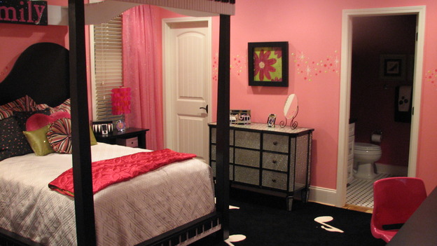 EXTREME MAKEOVER HOME EDITION - "Tipton-Smith Family," - Girl's Bedroom, on "Extreme Makeover Home Edition," Sunday, March 11th on the ABC Television Network.