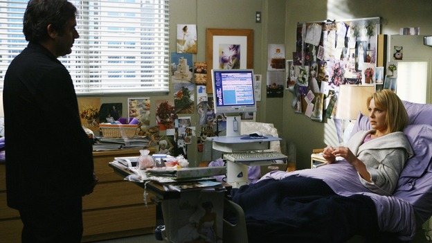 GREY'S ANATOMY - "What a Difference a Day Makes" - Denny suddenly reappears to Izzie, telling her that cancer has once again spread to her brain, on "Grey's Anatomy," THURSDAY, MAY 7 (9:00-10:02 p.m., ET) on the ABC Television Network. (ABC/SCOTT GARFIELD) JEFFREY DEAN MORGAN, KATHERINE HEIGL