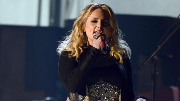 THE 45th ANNUAL CMA AWARDS - THEATRE - "The 45th Annual CMA Awards" broadcast live on ABC from the Bridgestone Arena in Nashville on WEDNESDAY, NOVEMBER 9 (8:00-11:00 p.m., ET). (ABC/KATHERINE BOMBOY-THORNTON)MIRANDA LAMBERT