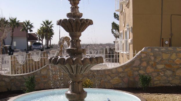 EXTREME MAKEOVER HOME EDITION - "Ruiz Family," - Landscaping, on "Extreme Makeover Home Edition," Sunday, March 15th on the ABC Television Network. 