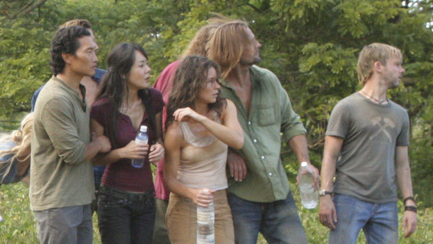 LOST - "Through the Looking Glass" - Jack and the castaways begin their efforts to make contact with Naomi's rescue ship, on the season finale of "Lost," WEDNESDAY, MAY 23 (9:00-11:00 p.m., ET), on the ABC Television Network. (ABC/MARIO PEREZ)ELIZABETH MITCHELL, MIRA FURLAN, NAVEEN ANDREWS, EMILIE DE RAVIN, DANIEL DAE KIM, YUNJIN KIM, EVANGELINE LILLY, JOSH HOLLOWAY, DOMINIC MONAGHAN