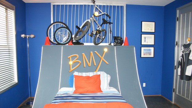 EXTREME MAKEOVER HOME EDITION - "Yazzie Family" - Boys' Bedroom, on "Extreme Makeover Home Edition," Sunday, October 28th on the ABC Television Network.
