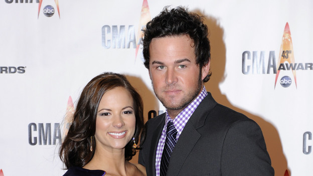 THE 43rd ANNUAL CMA AWARDS - RED CARPET ARRIVALS - "The 43rd Annual CMA Awards" will be broadcast live from the Sommet Center in Nashville, WEDNESDAY, NOVEMBER 11 (8:00-11:00 p.m., ET) on the ABC Television Network. (ABC/DONNA SVENNEVIK)DAVID NAIL