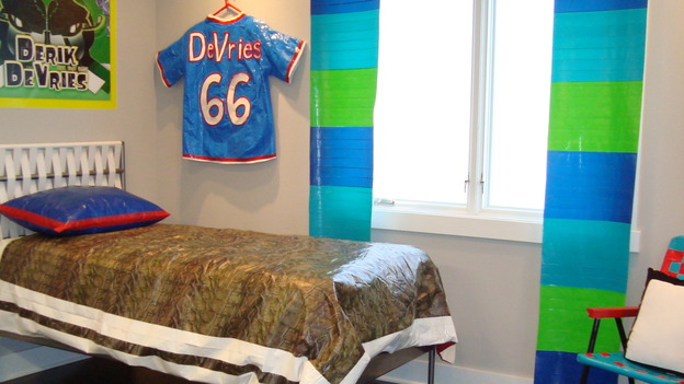 EXTREME MAKEOVER HOME EDITION - "DeVries Family," - Boy's Bedroom, on "Extreme Makeover Home Edition," Sunday, December 7th on the ABC Television Network.