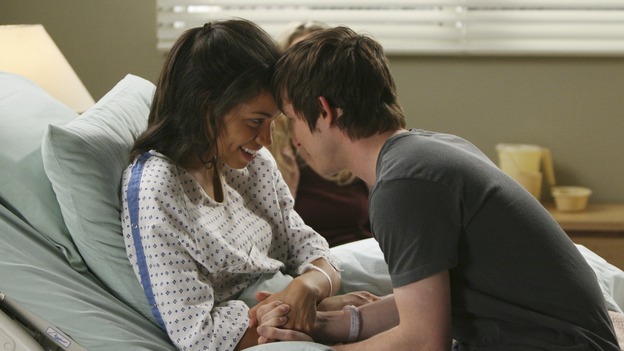GREY'S ANATOMY - "Freedom" - On the two-hour season finale of "Grey's Anatomy," Meredith and Derek have one last shot at a successful outcome in their clinical trial, as the other surgeons work together to free a boy from a hardening block of cement. Meanwhile, Izzie helps Alex care for an ailing Rebecca, and Lexie discovers critical information about George's intern status, on "Grey's Anatomy," THURSDAY, MAY 22 (9:00-11:00 p.m., ET) on the ABC Television Network. (ABC/MICHAEL DESMOND)JURNEE SMOLLETT, MARSHALL ALLMAN