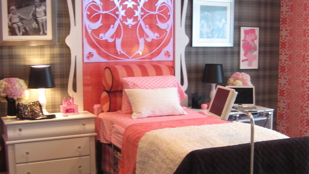 EXTREME MAKEOVER HOME EDITION - "Akers Family," - Girl's Bedroom, on "Extreme Makeover Home Edition," Sunday, October 5th on the ABC Television Network.