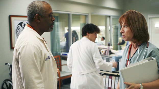 GREY'S ANATOMY - "Tell Me Sweet Little Lies" (ABC/MICHAEL DESMOND)JAMES PICKENS, JR., T.R. KNIGHT, CATHY LIND HAYES
