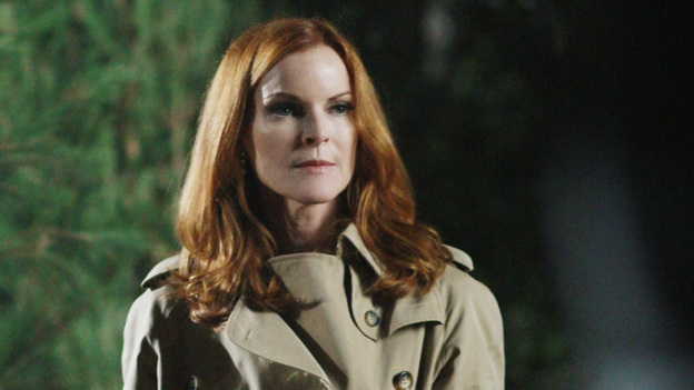 DESPERATE HOUSEWIVES - "Secrets That I Never Want to Know" - In the season premiere episode, "Secrets That I Never Want to Know," airing SUNDAY, SEPTEMBER 25 (9:00-10:01 p.m., ET) on the ABC Television Network, Susan, Gaby, Bree, Lynette and Carlos must dispose of the body of Gaby's evil stepfather, who was killed by Carlos in order to protect his wife. But feelings of guilt begin to overcome everyone in different ways. Susan starts to withdraw from her friends and family, and Gaby works to reach out to Carlos while his guilt weighs heavily upon him. As Lynette and Tom are grappling with their disintegrating marriage and impending separation, Lynette is having trouble making the right choices ever since she participated in the cover-up. And Bree must be especially careful around her new love -- Detective Chuck Vance. Meanwhile, a sexy, new neighbor moves to town, Ben Faulkner, and he's Renee's first order of business. (ABC/RON TOM) MARCIA CROSS