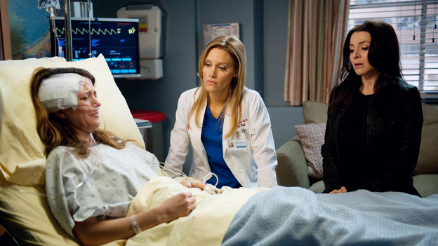 PRIVATE PRACTICE - "The Letting Go" - Sheldon warns Sam that he may be in over his head when he insists on releasing Corinne from the hospital and caring for her at home; a badly beaten Scott arrives at the ER and is placed under the care of Pete; Amelia is encouraged to make a decision about her unborn child; and Jake's daughter grills him on his love life when he visits her at college. Meanwhile, Erica's health takes a turn for the worse, on Private Practice, THURSDAY, MARCH 15 (10:02-11:00 p.m., ET) on the ABC Television Network. (ABC/COLLEEN HAYES)A.J. LANGER, KADEE STRICKLAND, CATERINA SCORSONE
