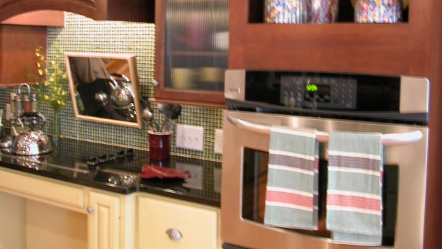 EXTREME MAKEOVER HOME EDITION - "Hawkins Family," - Kitchen, on "Extreme Makeover Home Edition," Sunday, October 8th on the ABC Television Network.