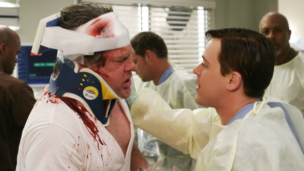 GREY'S ANATOMY - "Damage Case" -- The interns deal with a family involved in a car accident, Derek lets his emotions get the best of him, and Burke and Izzie make a new suggestion to Denny, on "Grey's Anatomy," SUNDAY, MAY 7 (10:00-11:00 p.m., ET) on the ABC Television Network. (ABC/RON TOM)GRAHAM BECKEL, T.R. KNIGHT