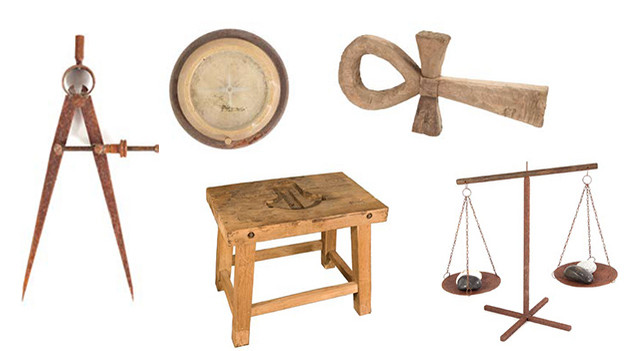 Man in Black's scale and other belongings from his cliffsidecaveThese items can be seen inside the Man in Black's cave tuckedaway on a seaside cliff in the episode, "The Substitute." Includes the scalewith both black and white rocks, symbolizing the delicate balance betweengood and evil, a hand carved wooden Ankh measuring 18 in. long, bothcharting and magnetic compasses and heavy wooden table measuringapprox. 32 in. x 39 &frac12; in. x 25 in.Related content:EPISODE RECAP - "The Substitute"