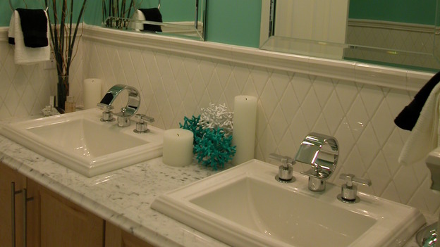 EXTREME MAKEOVER HOME EDITION - "Jones Family," - Bathroom, on "Extreme Makeover Home Edition," Sunday, April 8th on the ABC Television Network.