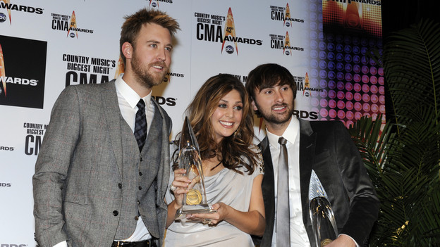 THE 43rd ANNUAL CMA AWARDS - GENERAL - "The 43rd Annual CMA Awards" broadcast live from the Sommet Center in Nashville, WEDNESDAY, NOVEMBER 11 (8:00-11:00 p.m., ET) on the ABC Television Network. (ABC/DONNA SVENNEVIK)LADY ANTEBELLUM
