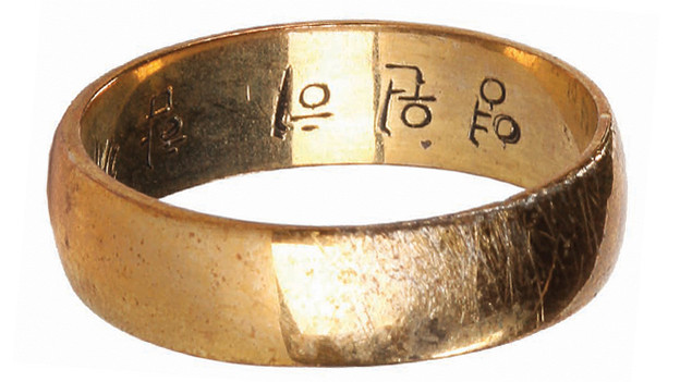 Jin's wedding ringSimple gold band wedding ring belonging to Jin, with a Korean inscription on the inside of the band that reads, "We will never be apart." When Locke decides to bring the Oceanic Six back to the Island, Jin begins to have misgivings about letting Sun return to the place of "death." As a result, he gives Locke his wedding ring to give to Sun, hoping she'd believe it was taken off his dead body thus not have any reason to come back to the Island.Related content:EPISODE RECAP - "In Translation"EPISODE RECAP - "This Place Is Death"EPISODE RECAP - "The Incident"PHOTOS - "The Incident"EPISODE RECAP - "The Candidate"
