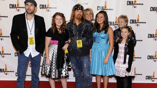 THE 43rd ANNUAL CMA AWARDS - RED CARPET ARRIVALS - "The 43rd Annual CMA Awards" will be broadcast live from the Sommet Center in Nashville, WEDNESDAY, NOVEMBER 11 (8:00-11:00 p.m., ET) on the ABC Television Network. (ABC/DONNA SVENNEVIK)KENT HARDLY PLAYBOYS