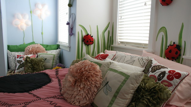 EXTREME MAKEOVER HOME EDITION - "Huber Family," - Girl's Bedroom, on "Extreme Makeover Home Edition," Sunday, September 27th on the ABC Television Network.