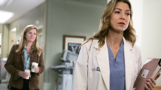 GREY'S ANATOMY - "Name of the Game" - George begins to overstay his welcome at Burke's apartment; Meredith learns a secret about her father; Bailey worries her colleagues will not treat her the same now that she's a mother; and Alex gets a lesson in bedside manners, on "Grey's Anatomy," SUNDAY, APRIL 2 (10:00-11:00 p.m., ET) on the ABC Television Network. (ABC/PETER "HOPPER" STONE)MARE WINNINGHAM, ELLEN POMPEO