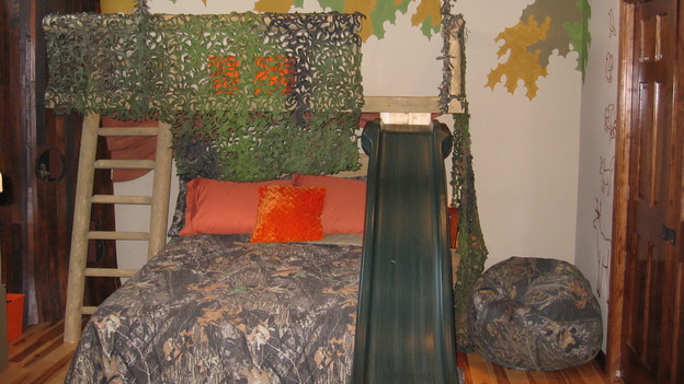 EXTREME MAKEOVER HOME EDITION - "Farina Family," - Boys' Bedroom, on "Extreme Makeover Home Edition," Sunday, November 12th on the ABC Television Network.