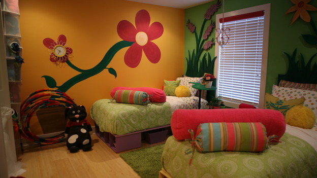 EXTREME MAKEOVER HOME EDITION - "Jackson Family," - Girls' Bedroom, on "Extreme Makeover Home Edition," Sunday, September 28th on the ABC Television Network.