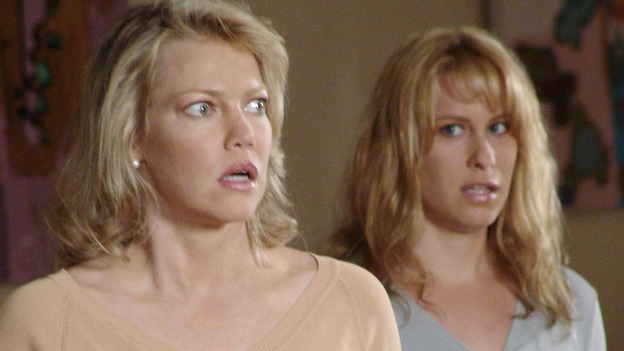 DESPERATE HOUSEWIVES - "Running to Stand Still" -- Lynette locks horns with an officious mom (guest star Sharon Lawrence) at the twins&Otilde; school who is trying to produce a &Ograve;politically correct&Oacute; play about Little Red Riding Hood. Meanwhile, Susan continues to investigate the mystery of Zach&Otilde;s sudden disappearance, Mama Solis (guest star Lupe Ontiveros) comes closer to discovering Gabrielle&Otilde;s dirty little secret, and Bree comes undone when Rex suggests they hire a sex surrogate, on &Ograve;Desperate Housewives,&Oacute; SUNDAY, NOVEMBER 7 (9:00-10:00 p.m., ET) on the ABC Television Network. (ABC/DANNY FELD) SHANNON O'HURLEY, EXTRA