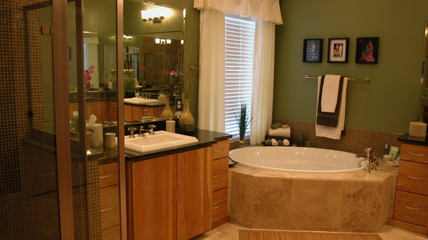 EXTREME MAKEOVER HOME EDITION - "Kubena Family," - Bathroom, on "Extreme Makeover Home Edition," Sunday, February 19th on the ABC Television Network.