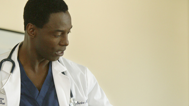 100367_2719 -- GRAY'S ANATOMY - "PILOT" (ABC/RICHARD CARTWRIGHT)ISAIAH WASHINGTON, T.R. KNIGHT