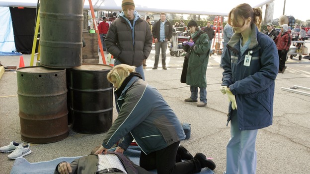 GREY'S ANATOMY - "Walk on Water" - Producer/technical advisor Linda Klein (center) coaches Ellen Pompeo (right) while shooting "Grey's Anatomy" on location at the Santa Anita Park in Arcadia, California. (ABC/VIVIAN ZINK)