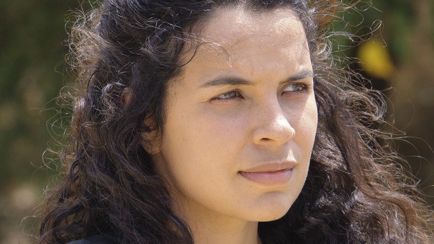 LOST - "The Substitute" - Locke goes in search of help to further his cause, on "Lost," TUESDAY, FEBRUARY 16 (9:00-10:00 p.m., ET) on the ABC Television Network. (ABC/MARIO PEREZ)ZULEIKHA ROBINSON