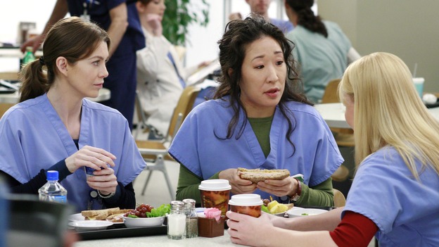 GREY'S ANATOMY - "Scars and Souvenirs" - The race for chief heats up after a new competitor enters the fray, tensions escalate between Izzie and George, and Callie must reveal a big secret. Meanwhile, Derek treats a patient near and dear to him, while Alex continues his work with Jane Doe, on "Grey's Anatomy," THURSDAY, MARCH 15 (9:00-10:01 p.m., ET) on the ABC Television Network. (ABC/RON TOM)ELLEN POMPEO, SANDRA OH, KATHERINE HEIGL