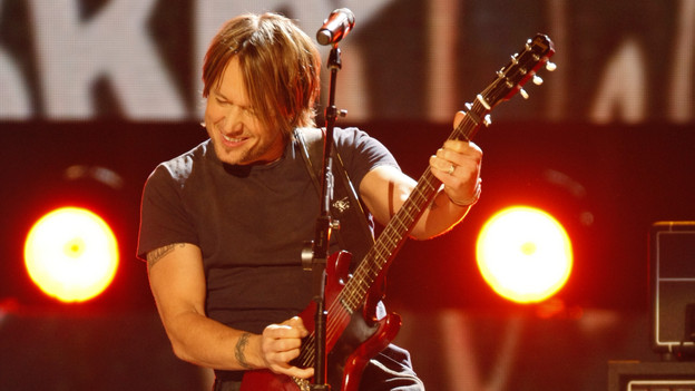 THE 42ND ANNUAL CMA AWARDS - THEATRE - "The 42nd Annual CMA Awards" aired live from the Sommet Center in Nashville, WEDNESDAY, NOVEMBER 12 (8:00-11:00 p.m., ET) on the ABC Television Network. (ABC/CHRIS HOLLO)KEITH URBAN